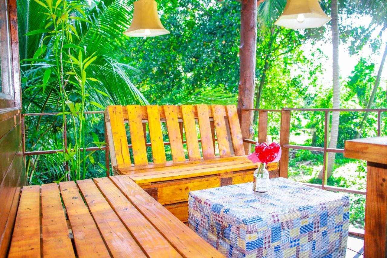 Experience The Comforts Of An Amazing Treehouse Σιγκιρίγια Εξωτερικό φωτογραφία